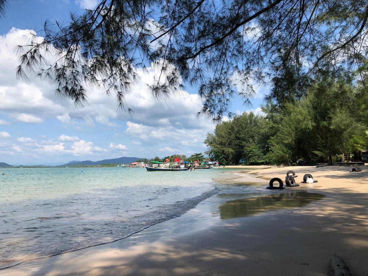 Thipwararom Homestay Takuapa Eksteriør billede